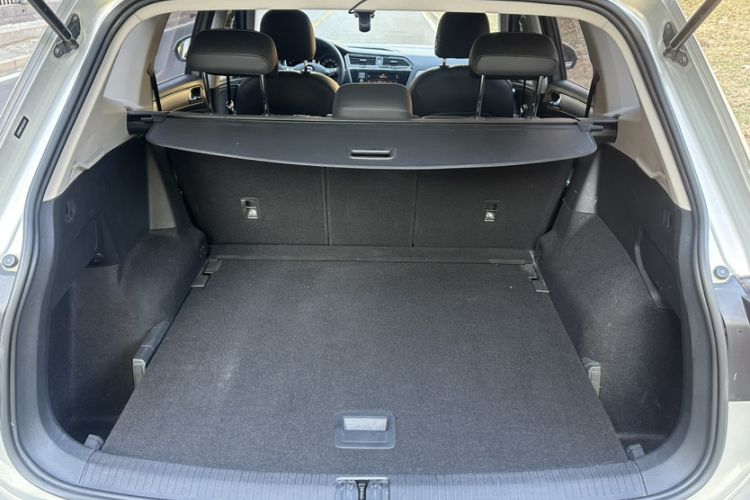 TDK.VehicleDetails.img