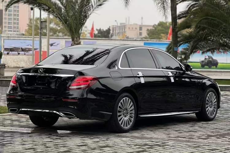 Used Mercedes-Benz E-Class 2019 E 300 L Sport Luxury Edition