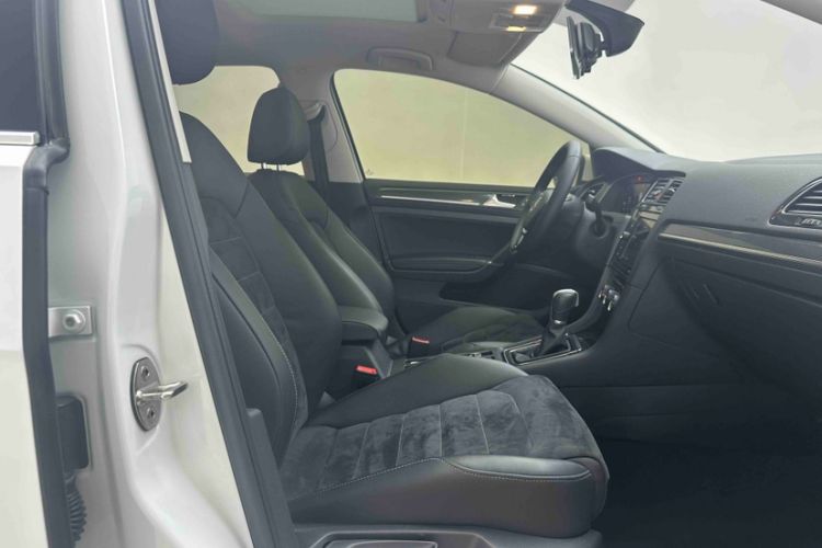 Used Volkswagen Golf 2019 280TSI DSG Luxury Version China VI Standard
