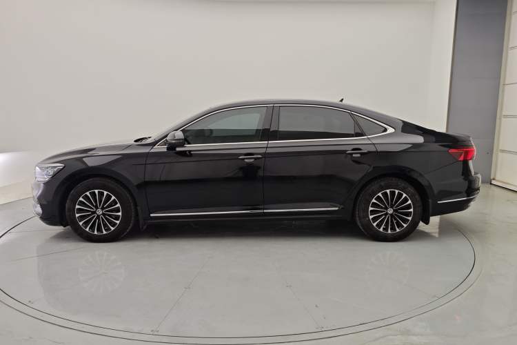 Used Volkswagen Passat 2019 280TSI Business Edition China VI