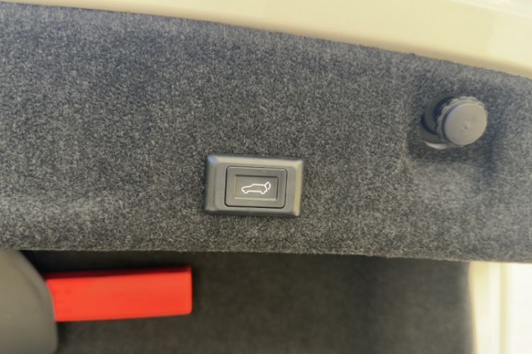 Used BMW 3 Series 2021 Restyled 325Li M Sport Package
