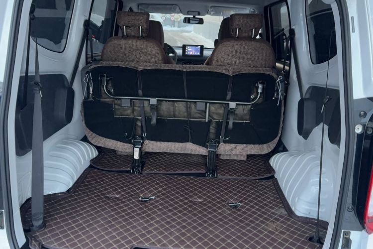 Used Wuling Hongguang New Energy 2025 Extended-Range Hybrid 50KM Comfort Version
