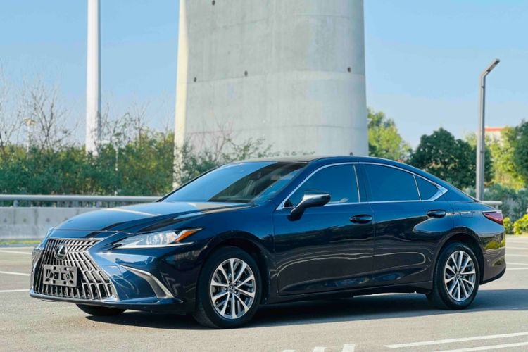 Used Lexus ES 2022 200 Excellence Edition