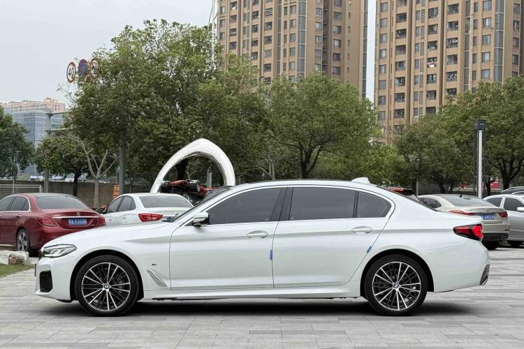 Used BMW 5 Series 2022 Second Facelift 530Li Leading Edition M Sport Package
