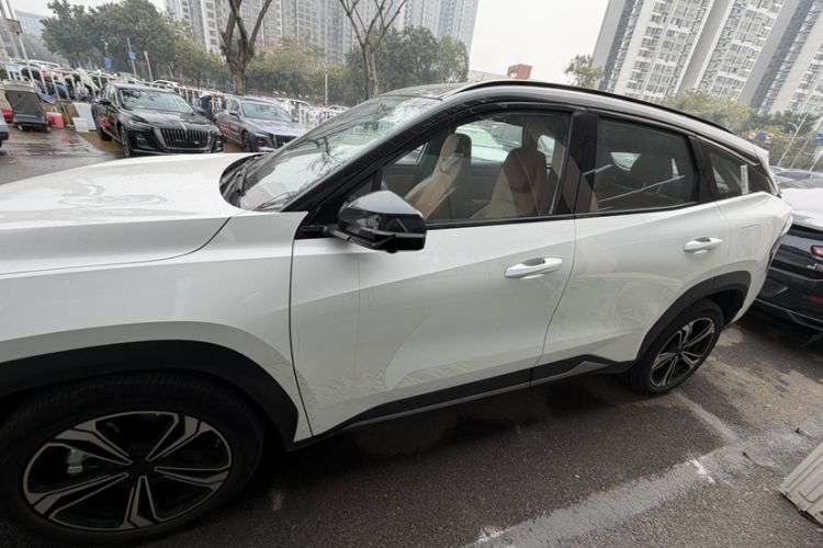 Used  L7 2025 EM-i 115km Exploration+ Edition
