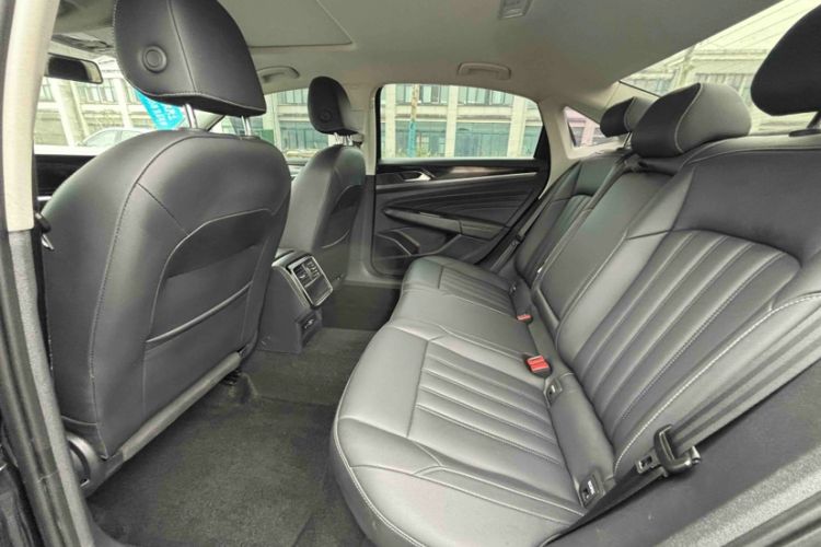 Used Volkswagen Passat 2022 280TSI Business Edition
