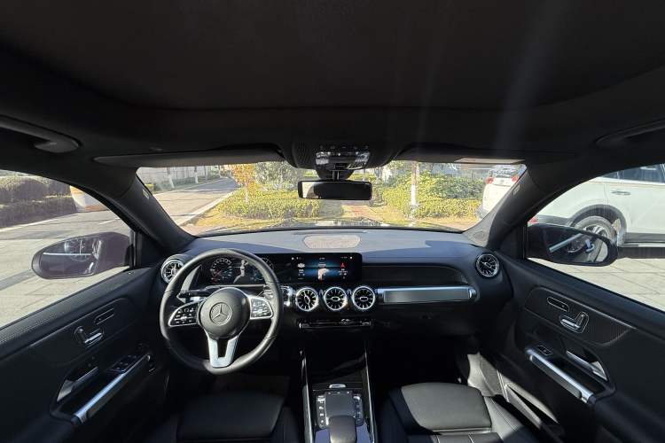 Used Mercedes-Benz GLB 2020 Facelift GLB 200 Fashion Edition