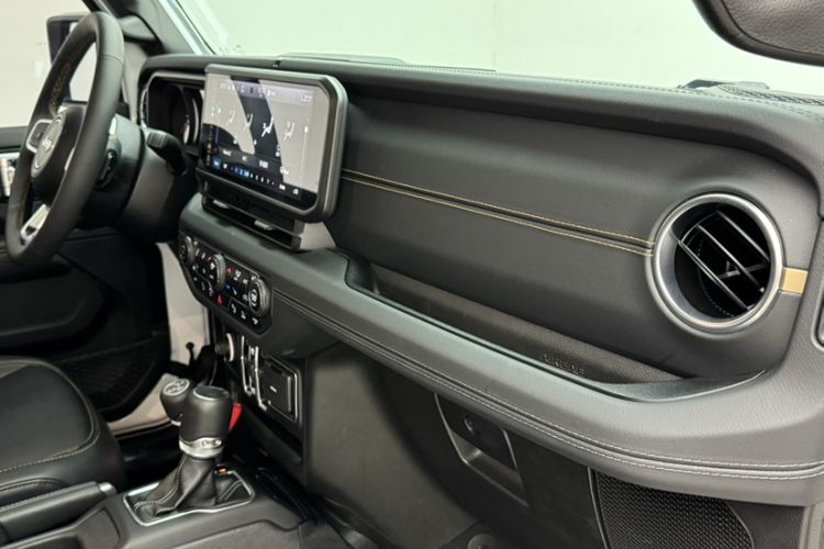 Used  Wrangler 2024 2.0T Sahara Four-Door Edition
