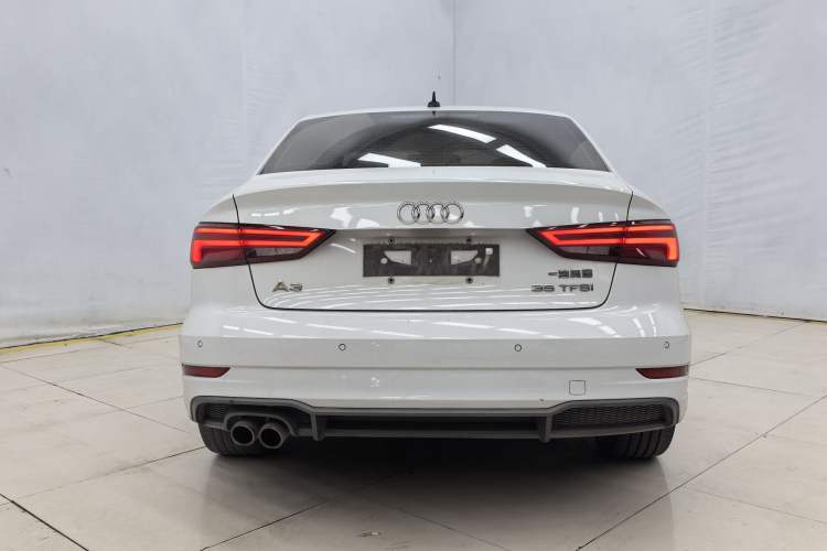 Used Audi A3 2019 Limousine 35 TFSI Fashion Edition China VI Emission Standard
