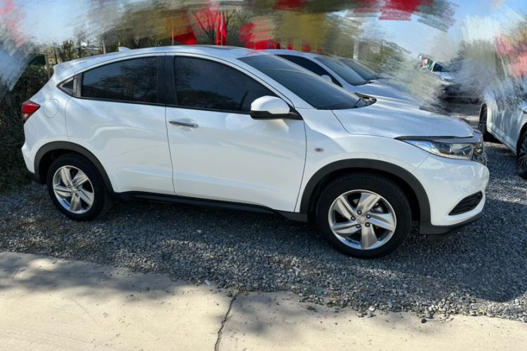 Used Honda Vezel 2022 1.5L CVT Elite Smart Edition
