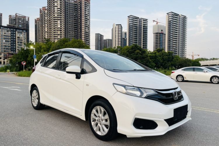 Used Honda Fit 2018 1.5L CVT Comfort Sunroof Version
