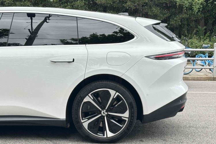 Used Nio ET5T 2024 75kWh Touring