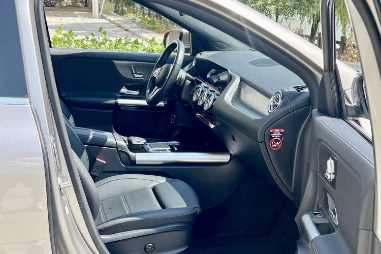 Used Mercedes-Benz GLA 2020 GLA 200
