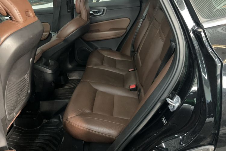 Used Volvo XC60 2020 T5 4x4 Zhiyi Luxury Edition
