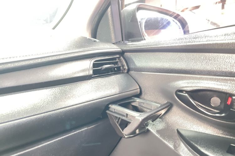 Used Toyota YARiS L Zhi Xian 2016 Revised 1.5E CVT Charming Edition