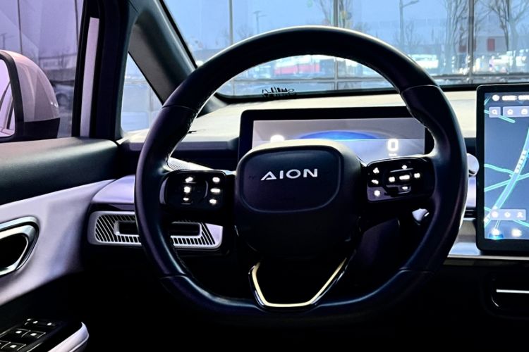 Used AION Y 2022 Plus 70 Tech Edition