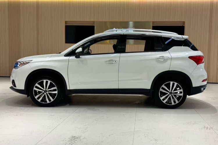 Used GAC Trumpchi GS4 2017 235T Automatic Two-Wheel Drive Luxury Smart Connectivity Version
