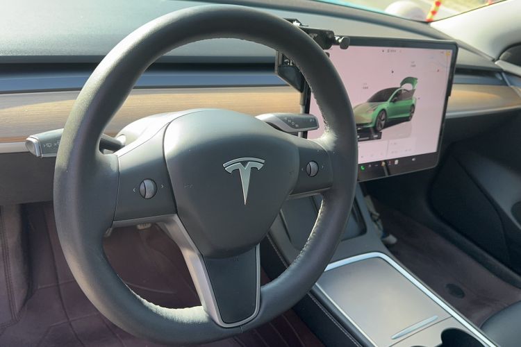 Used Tesla Model 3 2022 Rear-Wheel-Drive Version