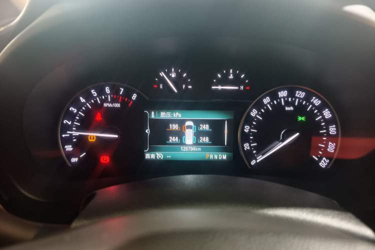 Used Buick GL8 2017 ES 28T Luxury Model China V Standard
