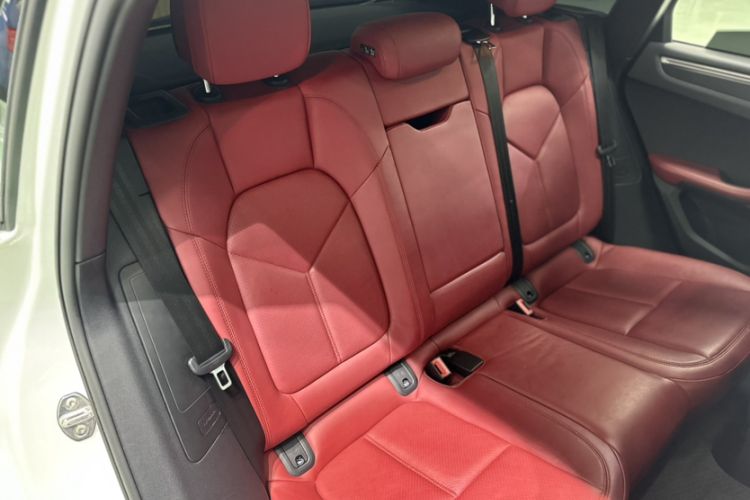 Used Porsche Macan 2021 Macan 2.0T