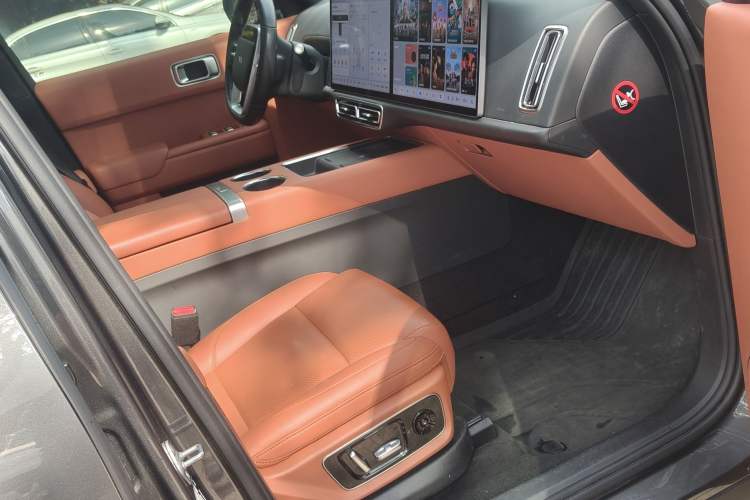 Used Li Auto L7 2023 Pro Model
