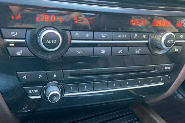 Used BMW X5 2018 xDrive28i
