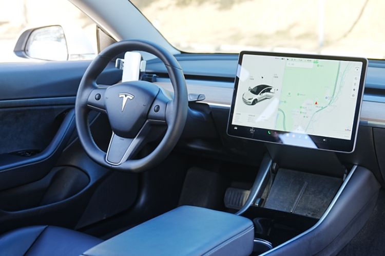 Used Tesla Model 3 2019 Standard Range Rear-Drive Upgraded Version
