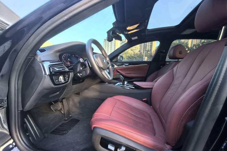 Used BMW 5 Series 2020 530Li Luxury Edition M Sport Package
