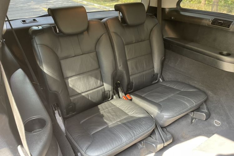 Used Mercedes-Benz R-Class 2017 R 320 4MATIC Business Edition Prestige Model
