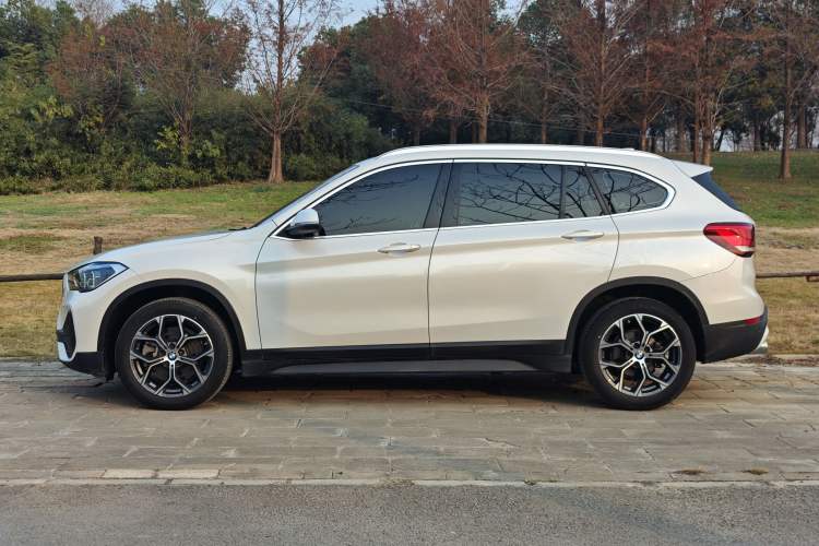 Used BMW X1 2021 sDrive25Li Leading Model
