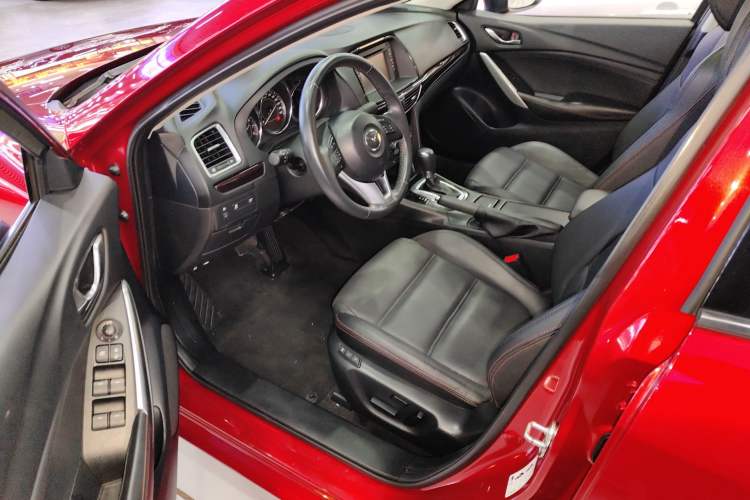 Used Mazda Atenza 2014 2.0L Blue Sky Luxury Edition
