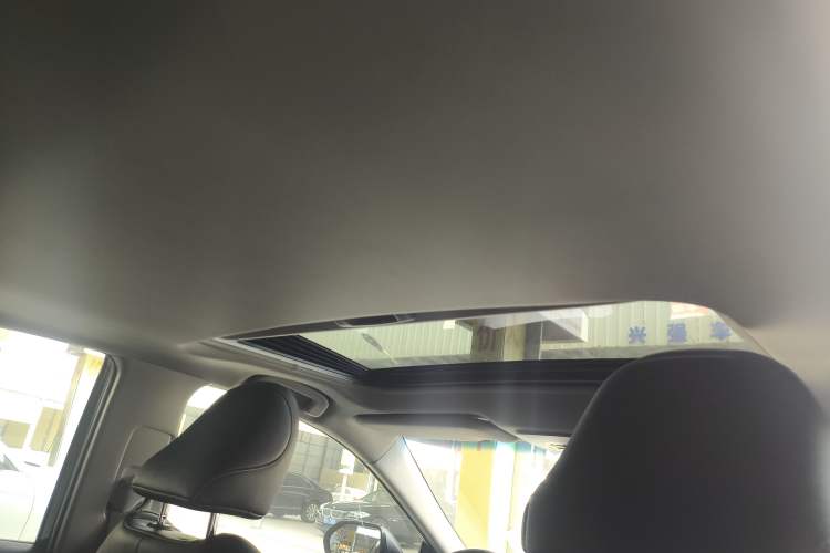 Used Toyota Camry 2021 2.0S FENGSHANG Edition
