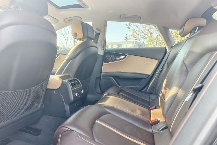 Used Audi A7 2014 50 TFSI quattro Comfort Model
