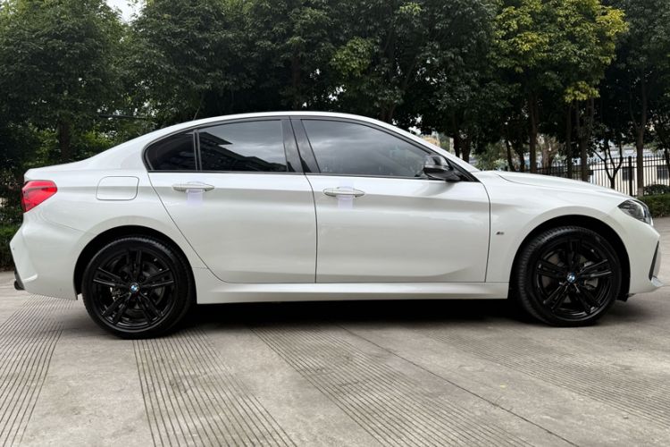 Used BMW 1 Series 2022 125i M Sport Night Edition
