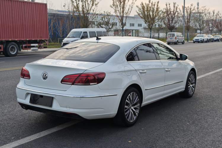Used Volkswagen FAW-Volkswagen CC 2016 1.8TSI Luxury Model
