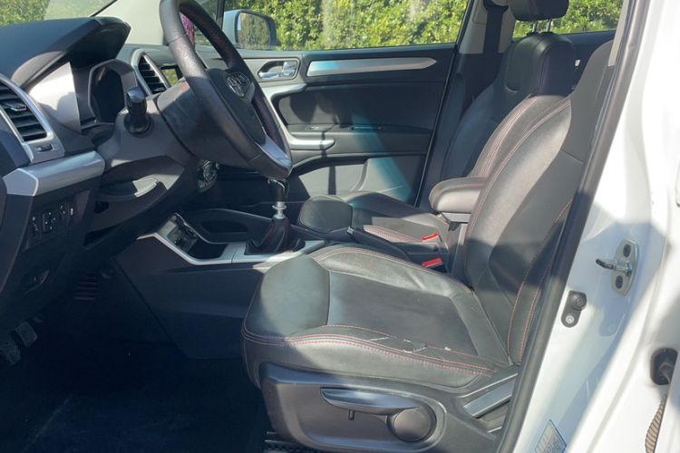 Used  Refine S3 2016 1.5L Manual Luxury Smart Version
