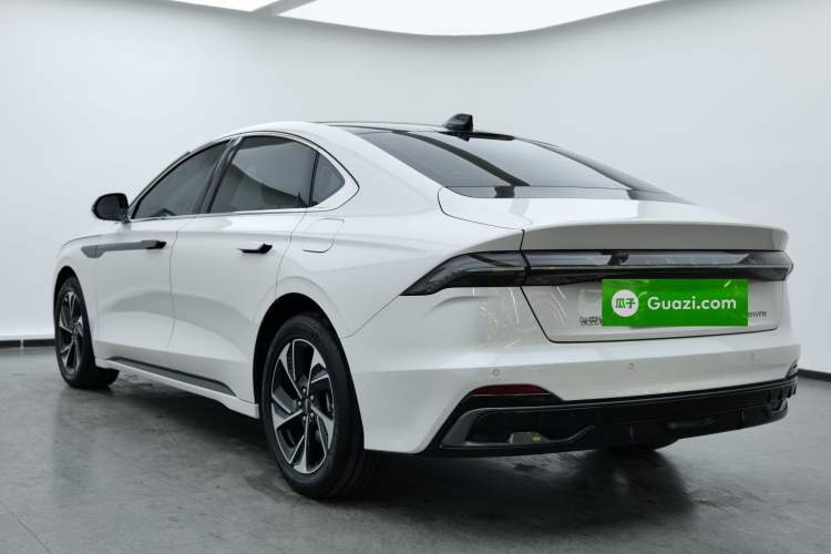 Used Lincoln Z 2022 Facelift iCool Deluxe Edition
