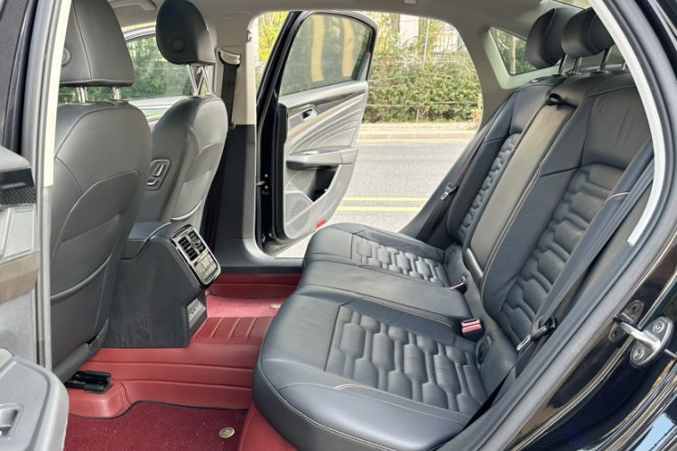 Used Volkswagen Passat 2019 330TSI Elite Edition China VI
