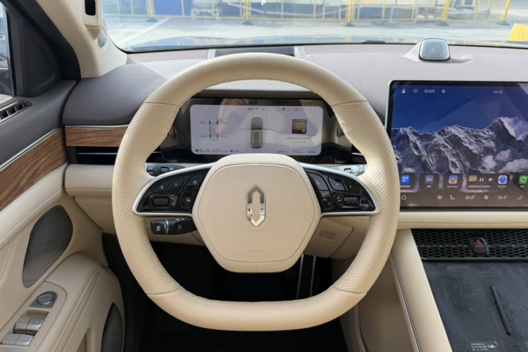 Used Hima AITO M7 2024 1.5T Rear-Drive Plus Version 5 Seats
