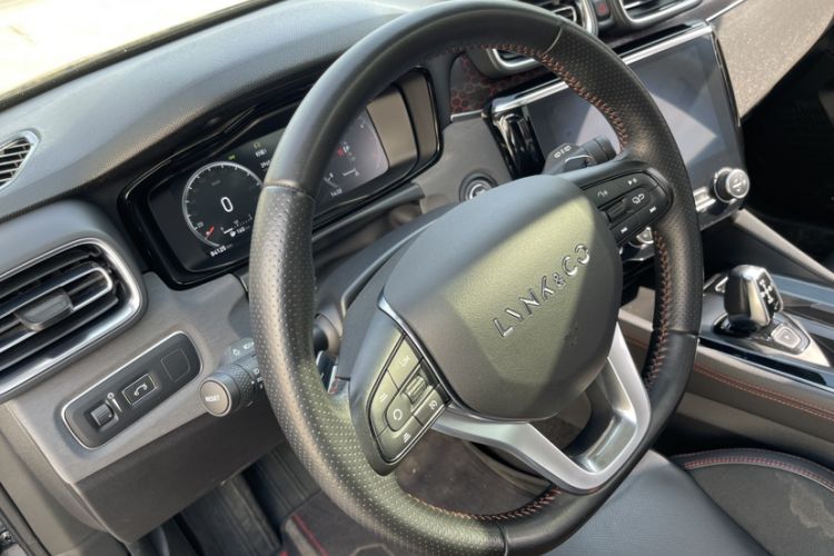 Used Lynk & Co 02 2018 1.5T DCT Two-Wheel Drive Sporty Version China V Standard
