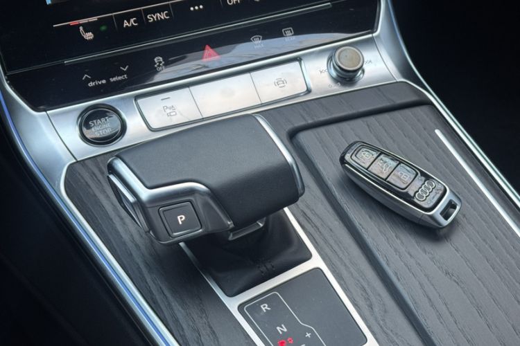 Used Audi A6L 2024 45 TFSI quattro Prestige Dynamic Edition
