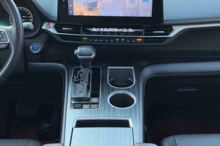 Used Toyota Sienna 2021 2.5L Hybrid Ultimate Edition
