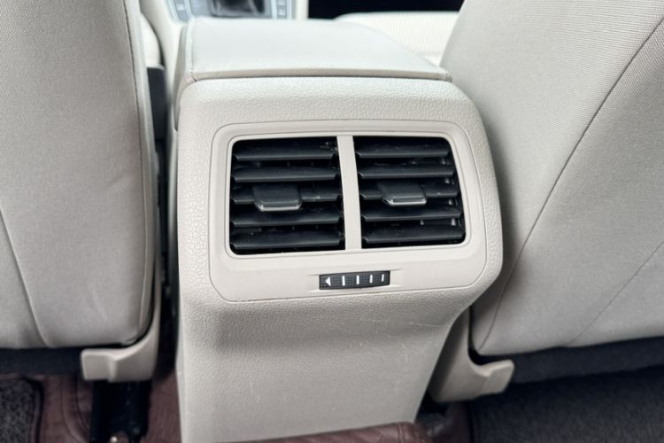 Used Volkswagen Golf 2016 230TSI Automatic Comfort Version
