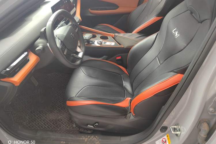 Used Changan UNI-V 2023 1.5T Sport Edition
