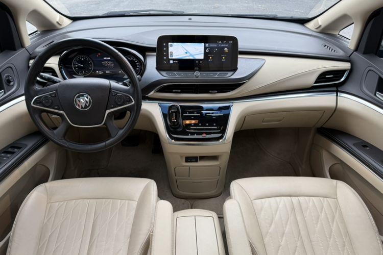 Used Buick GL8 2023 Facelifted Land Cruiser Executive Luxury Version
