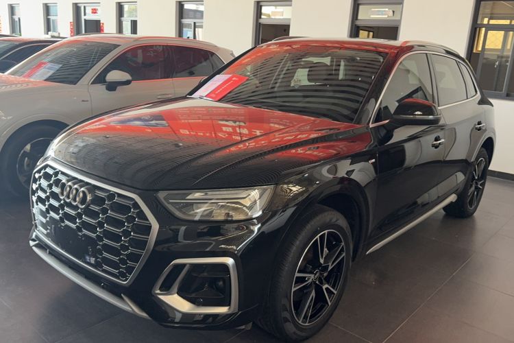 Used Audi Q5L 2022 40T Fashionable and Dynamic Model
