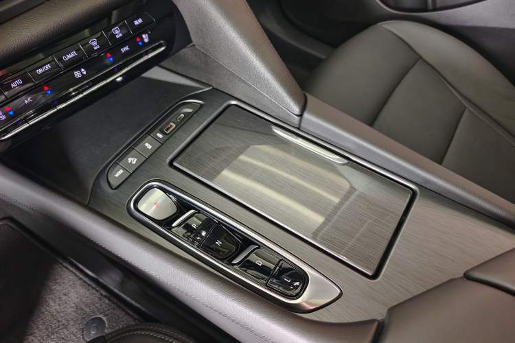 Used Buick Enclave 2020 28T Four-Wheel Drive Prestige Version
