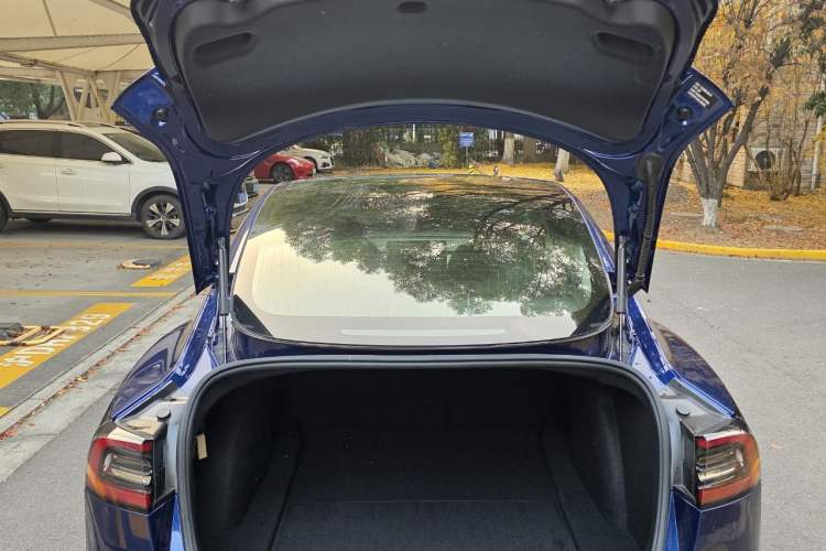 Used Tesla Model 3 2020 Revised Version Standard Range Rear-Wheel Drive – Upgraded Edition
