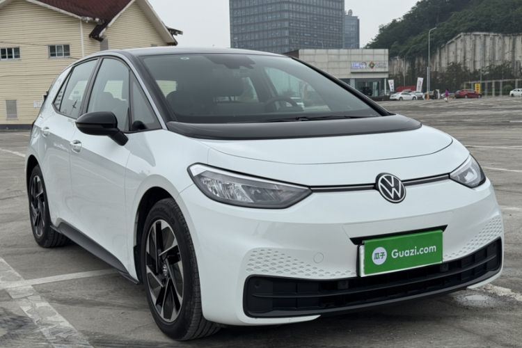 Used Volkswagen ID.3 2025 Smart Version Pure & Intelligent Enjoyment Edition
