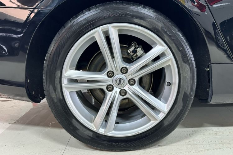 Used Volvo S90 2017 T4 Zhiyuan Edition
